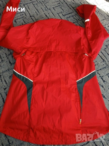 Оригинално шушляково Найк и елек, снимка 3 - Спортни екипи - 54246710