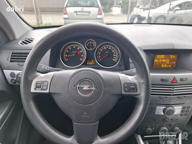 Опел астра 1.6 клима ЕВРО-4 , снимка 13 - Автомобили и джипове - 54042465
