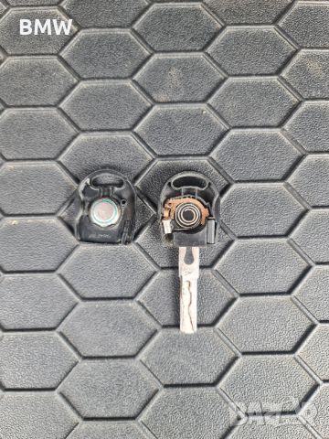 Оригинален ключ с чип за VW, Seat, Skoda, Audi, снимка 2 - Части - 45693391