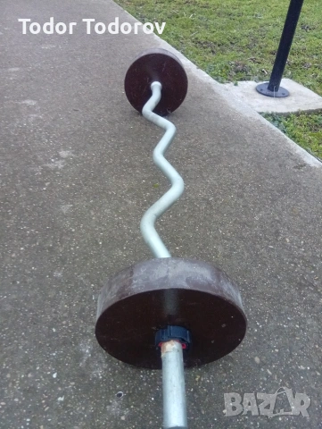 Щанга с крив лост , снимка 2 - Фитнес уреди - 53296231