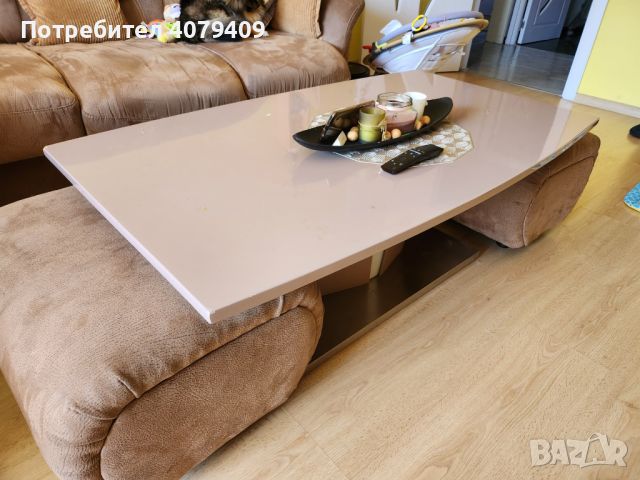 Холна гарнитура - диван, фотьойл, табуретки, маса, снимка 4 - Дивани и мека мебел - 45470549