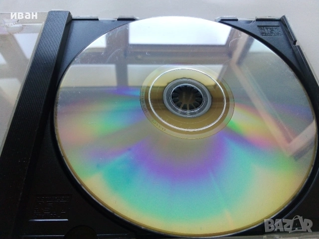 DVD филм -Презрение /с Бриджит Бардо/ - 2005г., снимка 4 - DVD филми - 53694558