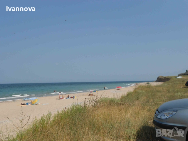 Дворно място 1000кв.м. на 6км.от плажа Крапец - за жилищно строителство 