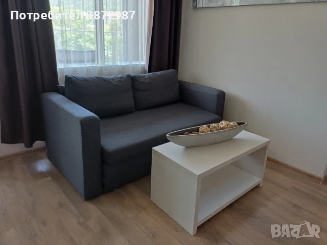 Двуместен диван сив