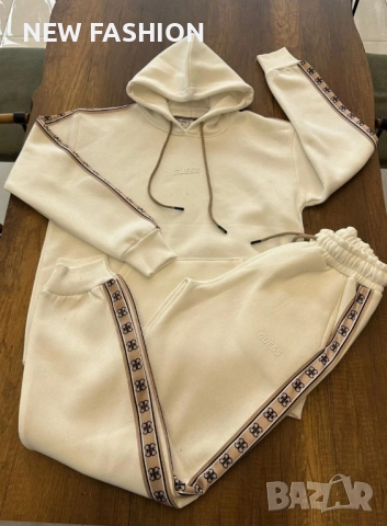 Дамски Ватирани Екипи ✨ GUESS 