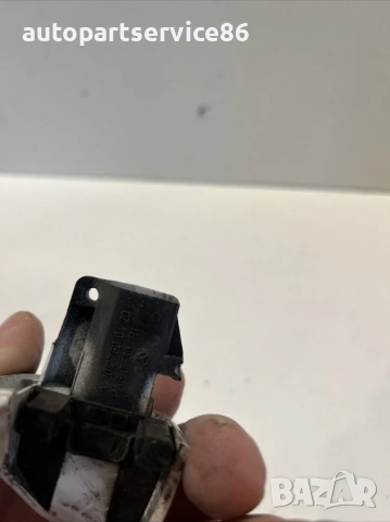 Капачка за дръжка предна дясна Whyte за Mercedes W212 (2012) A2047600420 , снимка 2 - Части - 54053764