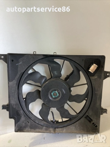 Перка Охлаждащ вентилатор на двигателя за KIA Ceed 1.6 CRDi (2014), снимка 2 - Части - 53235223