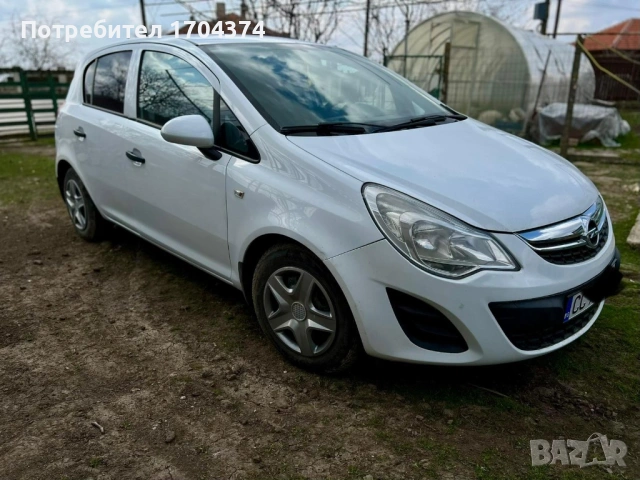 Opel Corsa 1.2 Benzin (2012г.) - ТОП състояние! Навигация и Камера, снимка 2 - Автомобили и джипове - 54134808