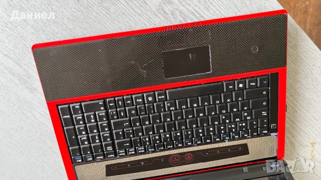 Лаптоп MSI GT725, снимка 5 - Лаптопи за дома - 54216116