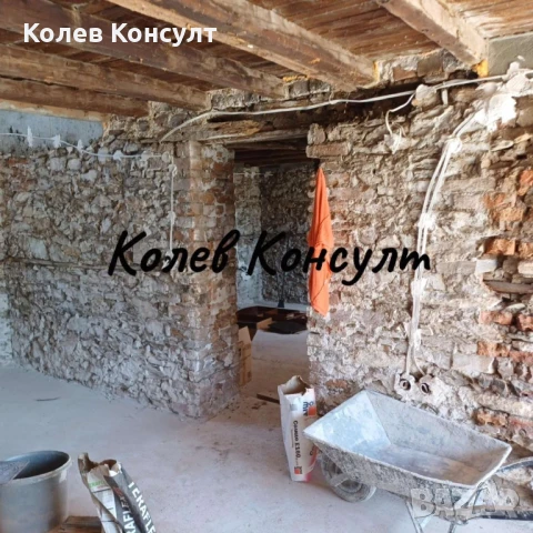 Продавам двуетажна къща в село Добрич , снимка 7 - Къщи - 51411187