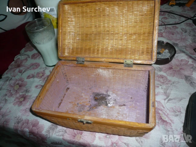 ЛОТ ПЛЕТЕНИ КОШОВЕ , ПАНЕРИ ,ЧАНТА И ДРУГИ, снимка 17 - Други ценни предмети - 47297009