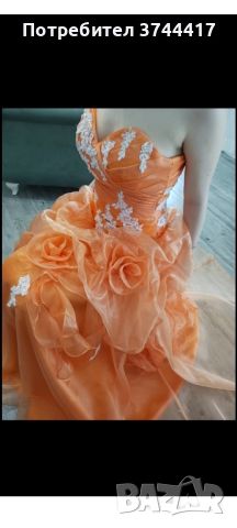 Много Красива Елегантна оригинална маркова рокля , снимка 7 - Рокли - 46349024
