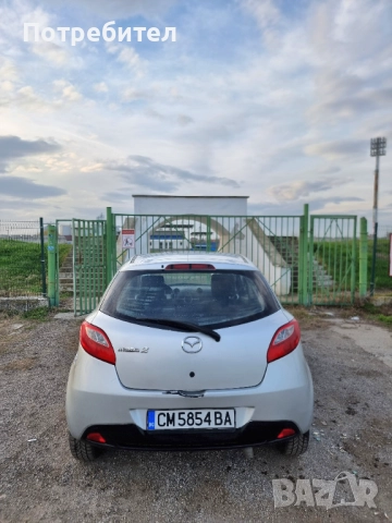 Mazda 2 , снимка 2 - Автомобили и джипове - 52647093