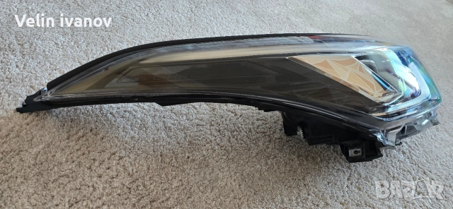 десен лед фар за Toyota C-HR, снимка 3 - Части - 52856673