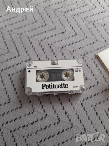 Стара микро касета Petitcette, снимка 3 - Други ценни предмети - 52944931