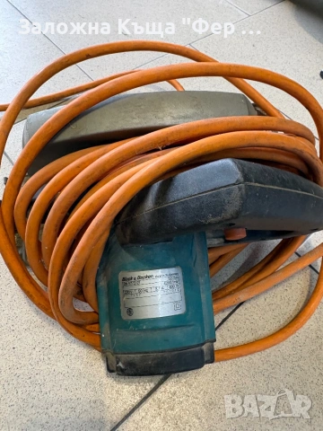 Ръчен циркуляр Balck& Decker, снимка 3 - Други инструменти - 53426041