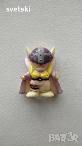 Колекционерски фигурки Angewomon Digimon и Volbeat Pokémon, снимка 3 - Колекции - 53642753