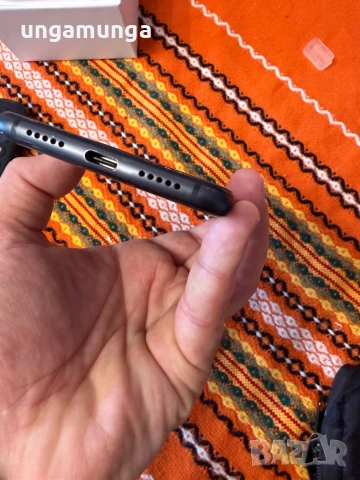 Много запазен телефон Huawei P20, снимка 5 - Huawei - 53303172