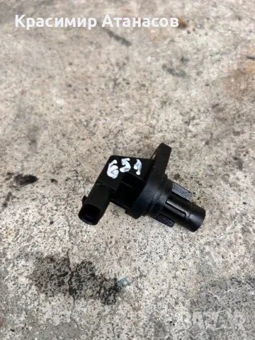 A6519050100. ДАТЧИК РАЗПРЕДЕЛИТЕЛЕН ВАЛ За Мерцедес Ц-класа W204. OM651. 0232103107