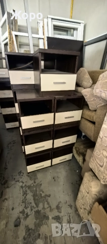 Продаваме нощни шкафчета , снимка 2 - Шкафове - 52128205