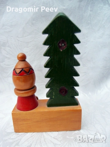 	Винтидж стаен термометър произведен в СССР 70 - 80 г. „Зимна приказка“, снимка 2 - Колекции - 54080366