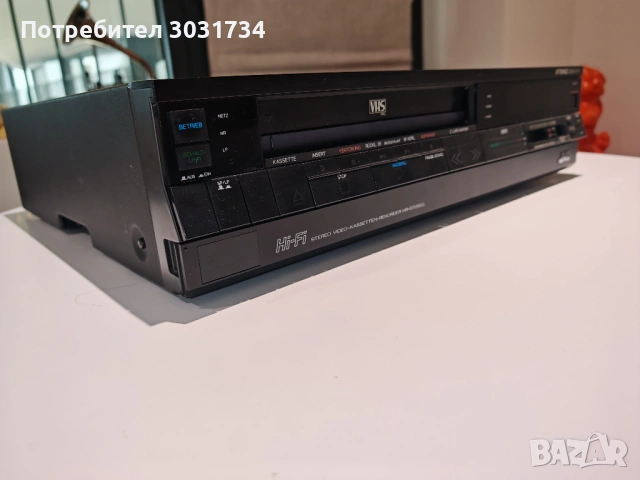 JVC HR-D725, снимка 7 - Плейъри, домашно кино, прожектори - 54186091