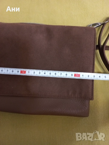 Дамска чанта, снимка 5 - Чанти - 52855747