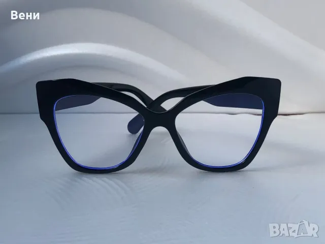 Модерни прозрачни дамски очила за компютър, снимка 2 - Слънчеви и диоптрични очила - 50416487