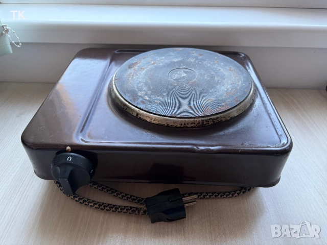 Продавам единичен готварски котлон