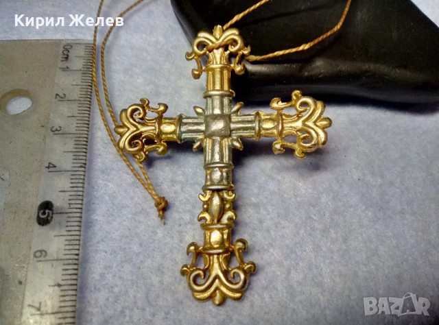 СТАР в БАРОКОВ СТИЛ ПОЗЛАТЕН ГОЛЯМ НАГРЪДЕН КРЪСТ МАЙСТОРСКА РЕТРО АРТ ИЗРАБОТКА 38144, снимка 9 - Антикварни и старинни предмети - 51255663