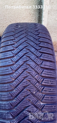 Два броя зимни гуми 215/60/16 цола 7мм.грайфер ДОТ 4023, снимка 4 - Гуми и джанти - 53961153
