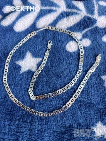 Чисто нов, сребърен ланец. Супер модел, в кутия за подарък