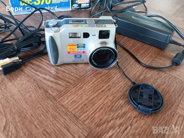 SONY DSC-S70 камера,фотоапарат, снимка 11 - Фотоапарати - 50155557