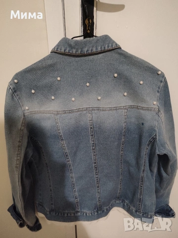 Дамско дънково яке с ръчно зашити перли и дантела , снимка 2 - Якета - 53489044