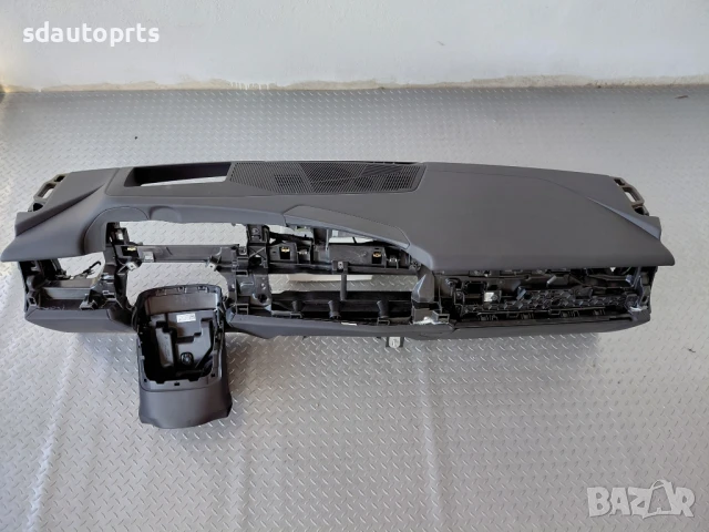 Като ново Табло BMW G60 G61 G90 G99 Черна кожа Head Up