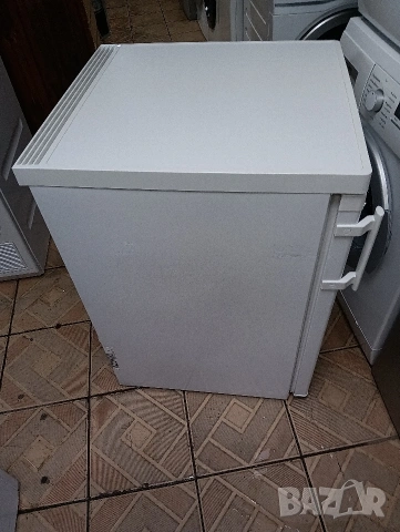 Малък фризер с 4 чекмеджета Liebherr с 2 години Гаранция!, снимка 4 - Фризери - 53613566