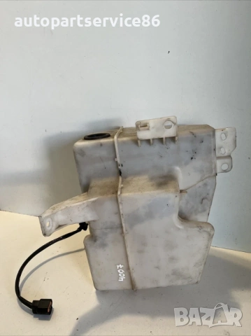 Резервоар за течност за чистачки за Peugeot 4007 2.2 HDI (2009) , снимка 3 - Части - 53681666