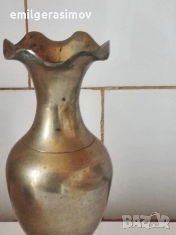 Три вази и две метални халби., снимка 4 - Други стоки за дома - 17406434