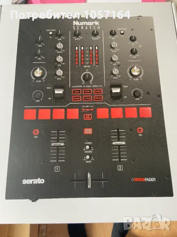 Numark Scratch Mixer DJing + Decksaver - Състояние равно на ново