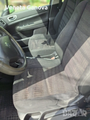 Продавам Пежо 307 комби,20007г.дизел, снимка 5 - Автомобили и джипове - 54219807