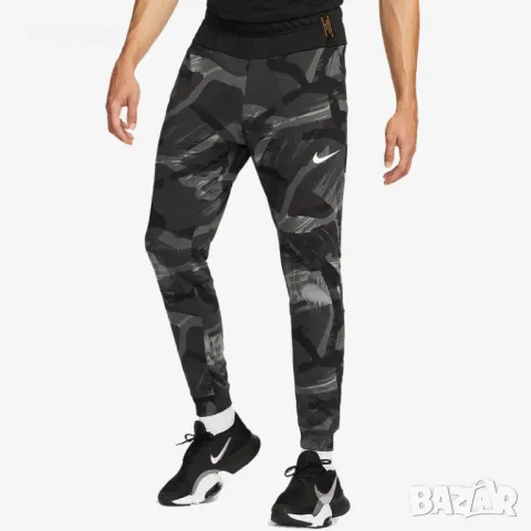 Nike Camo Taper Pant - Оригинално мъжко долнище размер S, снимка 1 - Спортни дрехи, екипи - 48709197