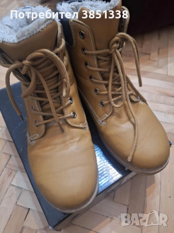 Топли боти унисекс 40 номер , снимка 2 - Мъжки боти - 51968000