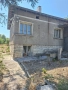 Продава се къща на две нива – град Грамада, обл. Видин, снимка 2