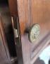 високо старинно шкафче, снимка 10