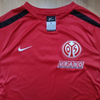 Mainz 05 / Nike - футболна тениска Маинц 05, снимка 3 - Детски тениски и потници - 45625044