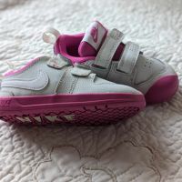 Детски маратонки Nike, снимка 4 - Детски маратонки - 45384896