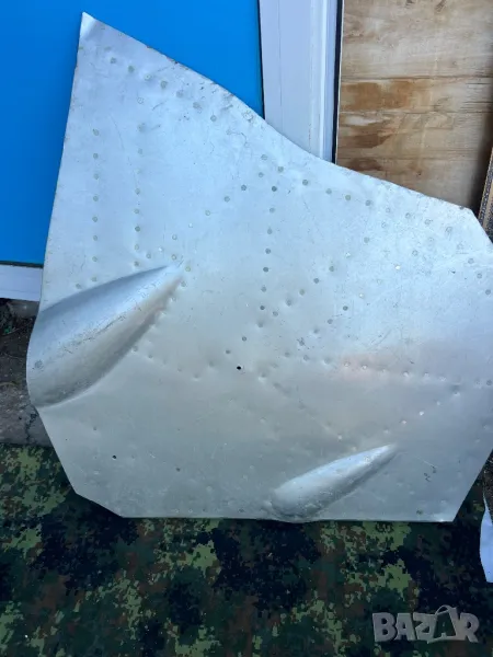 Продавам част от самолет миг 25, снимка 1