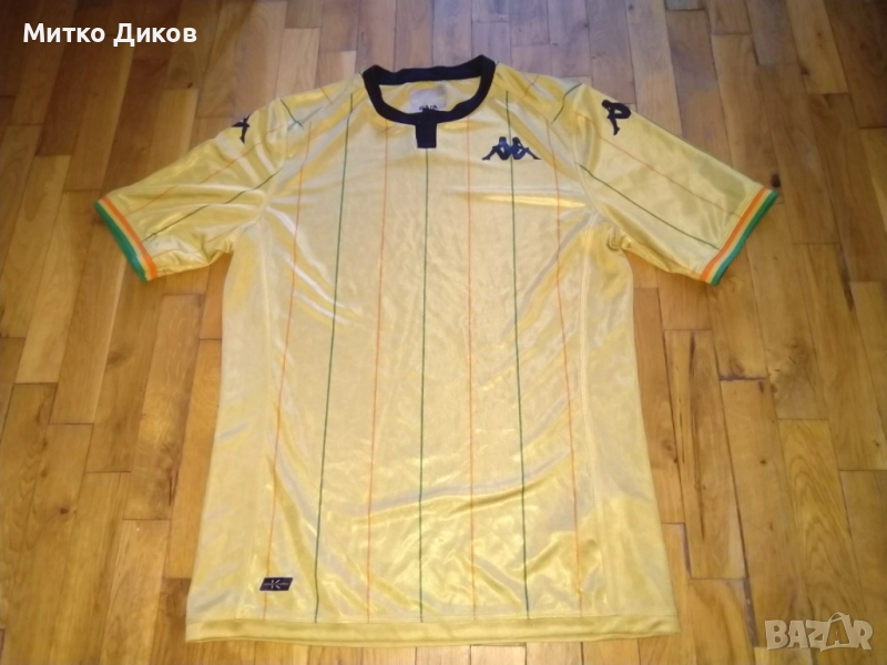 Спортна тениска лъскава материя маркова на Каппа Венеция Италия игрална размер С като нова, снимка 1