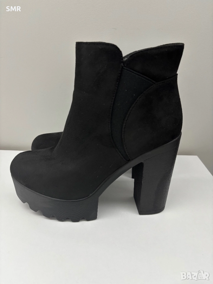 Боти на ток, снимка 1