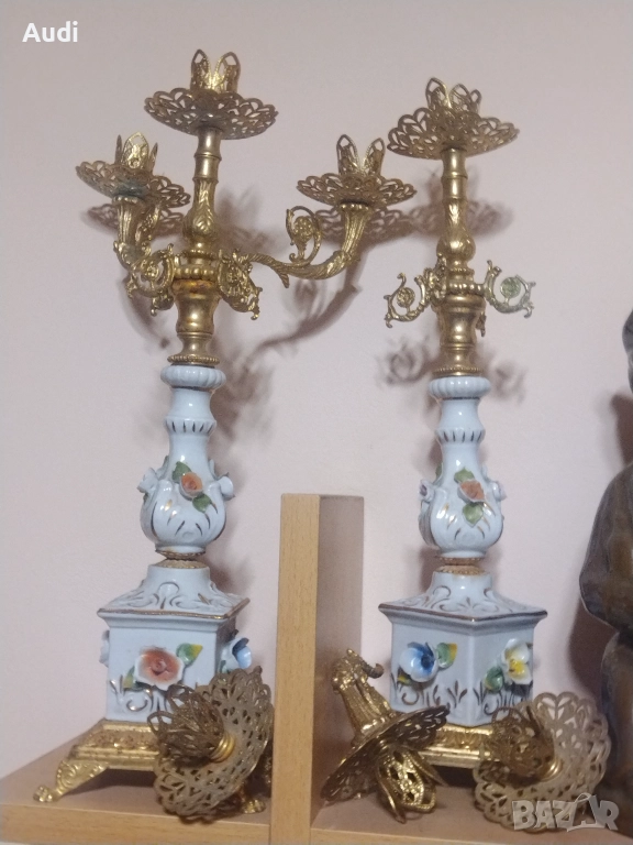 Продавам два броя италиански свещеника. , снимка 1